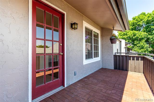 Building Photo - 2301 E Fremont Ave