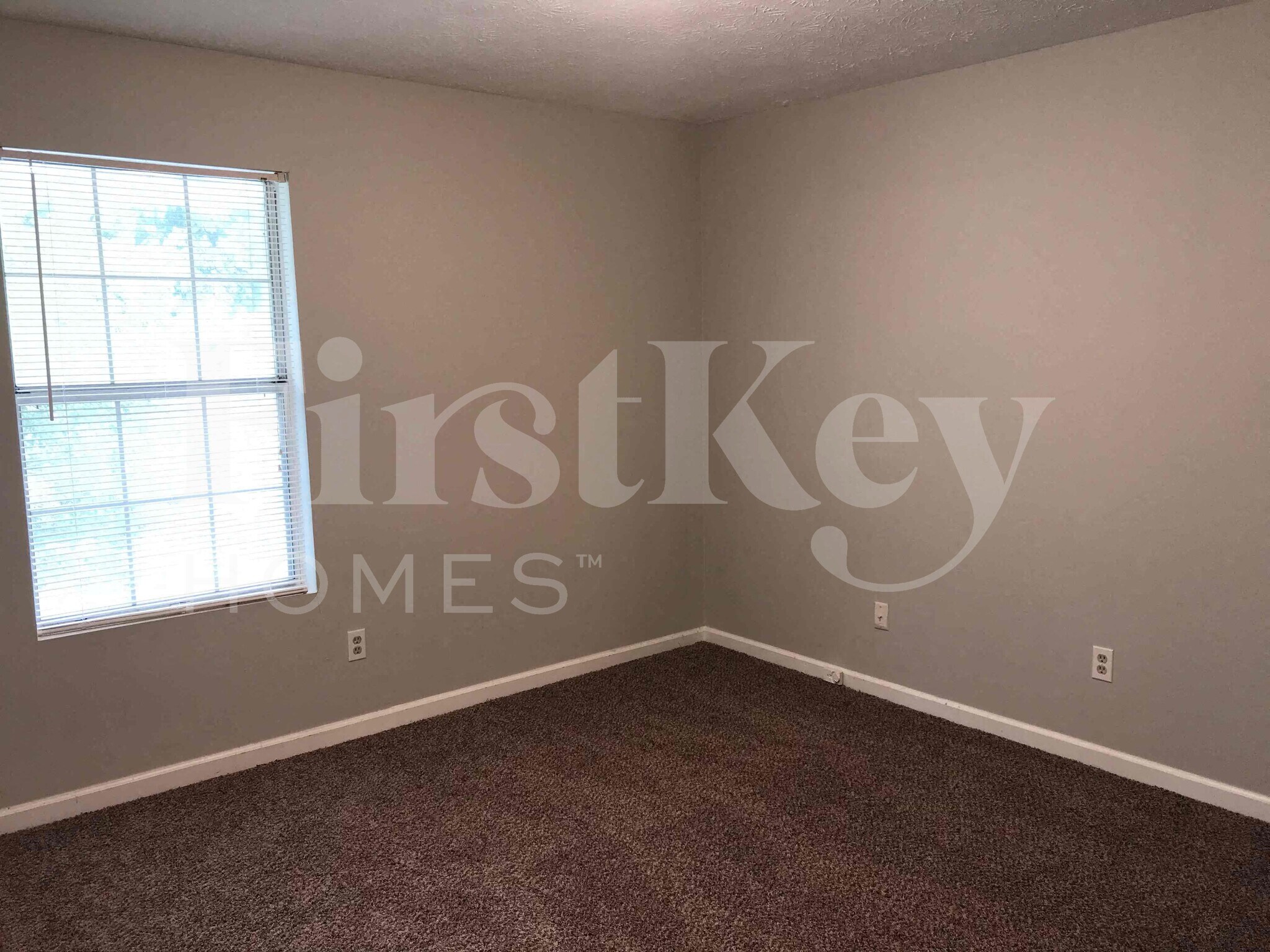 Building Photo - 5145 N Bridges Dr