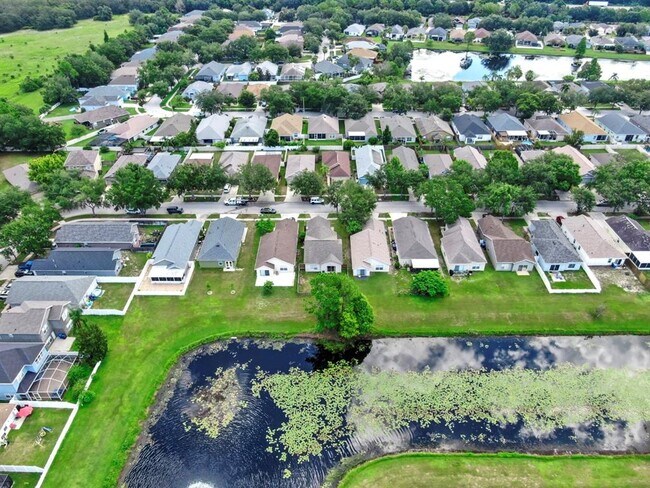 Building Photo - 7853 Bristol Park Dr