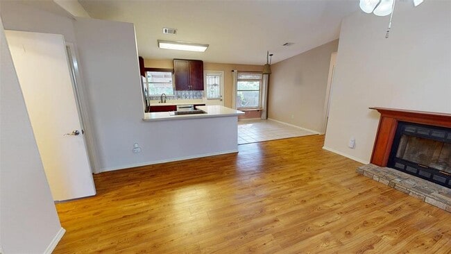 Building Photo - 3007 Blazing Star Trail