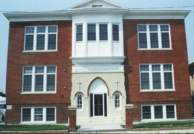 Primary Photo - 515 Alabama St
