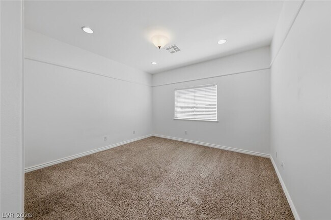 Building Photo - 9500 Ojibwa Ave