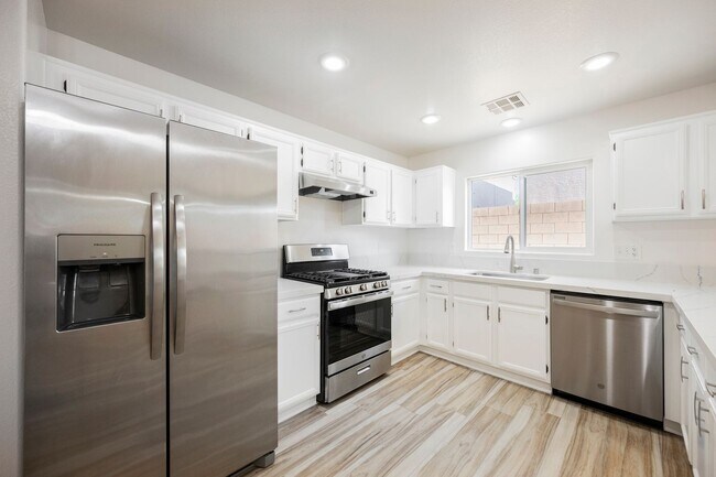 Primary Photo - This Stunning 3 Bed, 2 ½ Bath Home Is A Ra...
