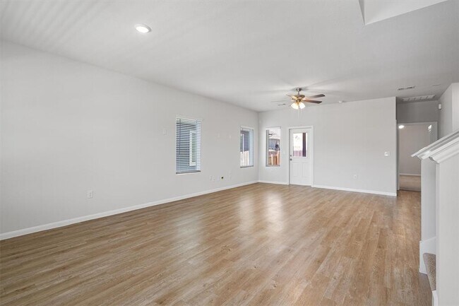 Building Photo - 313 Timber Brook Dr