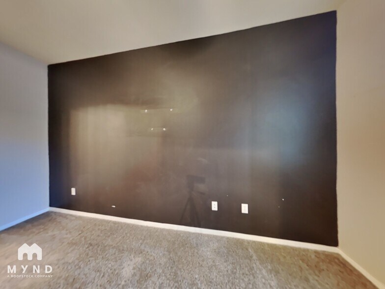 Building Photo - 4200 E Commerce Way