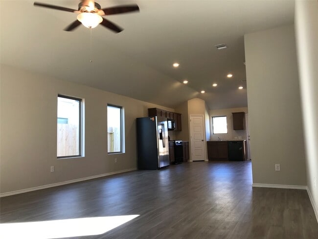 Building Photo - 21618 Lemon Beebrush Ln