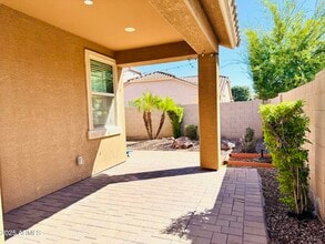 Building Photo - 3253 S Miller Dr