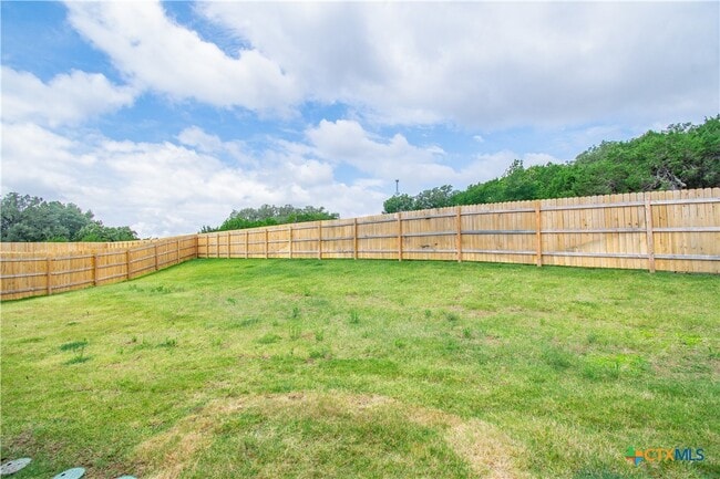 Building Photo - 1719 Cedrus Dr