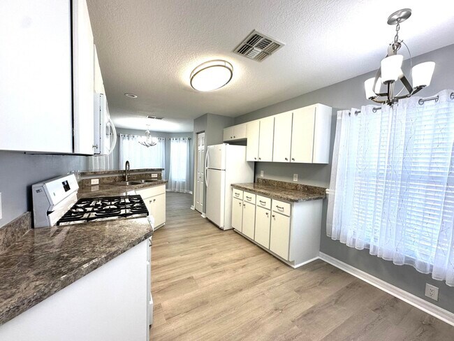 Building Photo - 9706 SW 92nd Place Rd