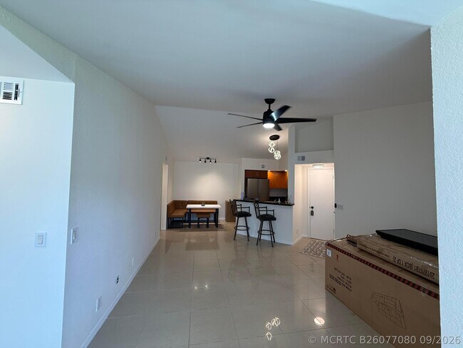 Building Photo - 3410 Pinewalk Dr N