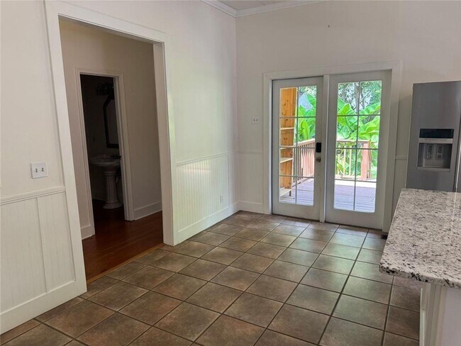 Building Photo - 199 Pearl St SE