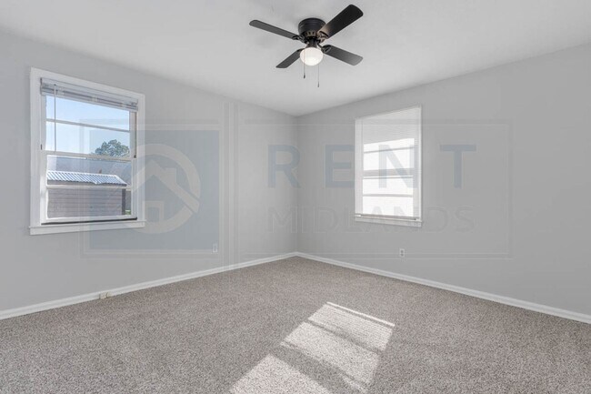 Building Photo - Updated 3/1 in Blythewood