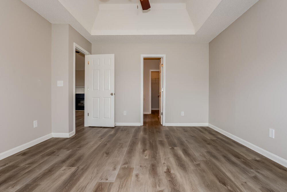 Building Photo - 5467 Sapphire Cir