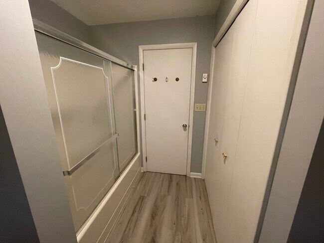 Building Photo - 20 Corriedale Rd