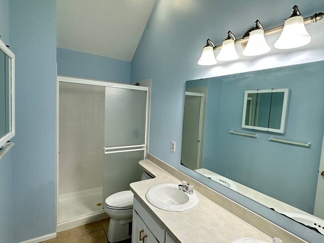 Building Photo - 7753 W 154th Terrace