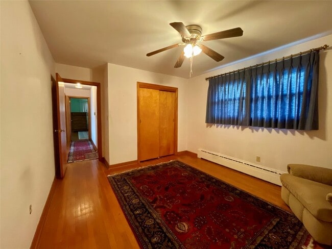 Building Photo - 92 Vestal Ave