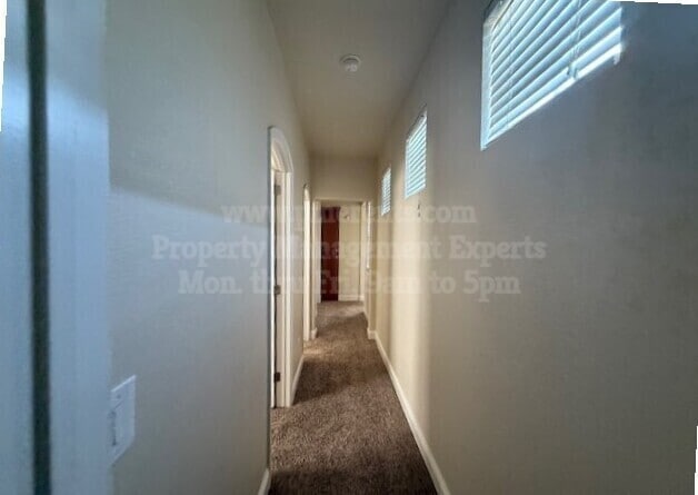 Building Photo - 5891 Silver Oak Cir