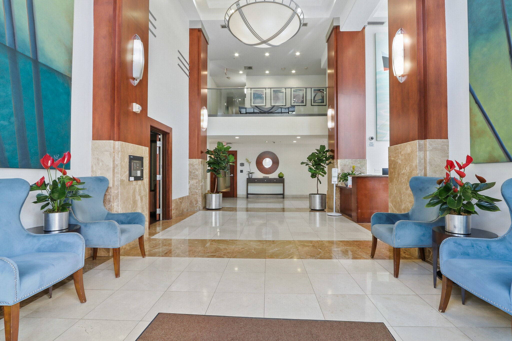 Building Photo - 488 E Ocean Blvd