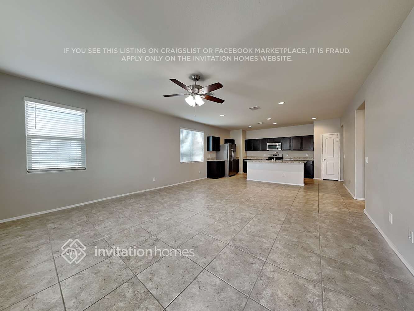 Building Photo - 31040 W Whitton Ave