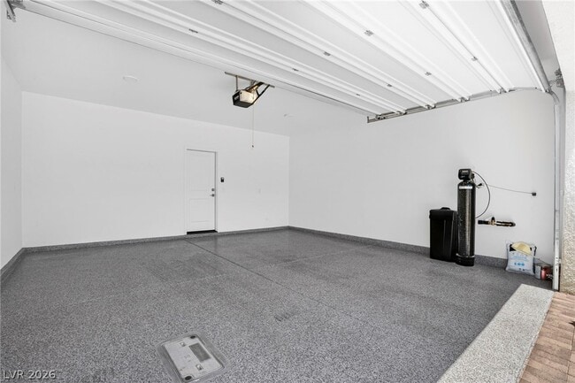 Building Photo - 6170 Redstone Hls Dr