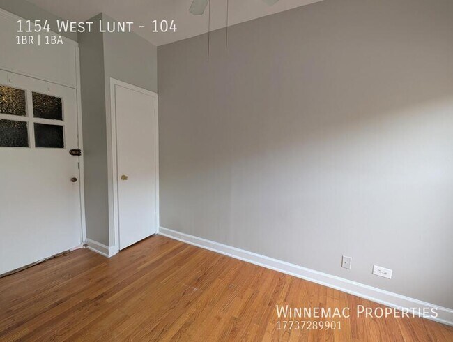 Building Photo - 1154 West Lunt-104