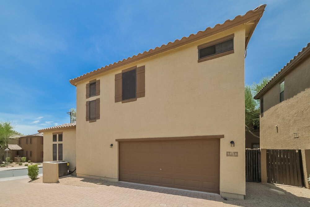 Building Photo - 2302 W Jake Haven