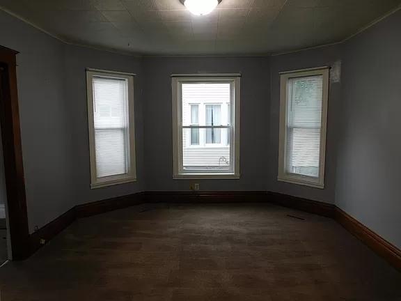 Primary Photo - 1408 Logan Ave