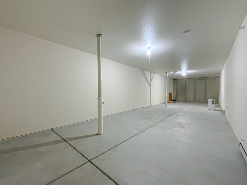 Building Photo - 2125 Broken Hill Rd
