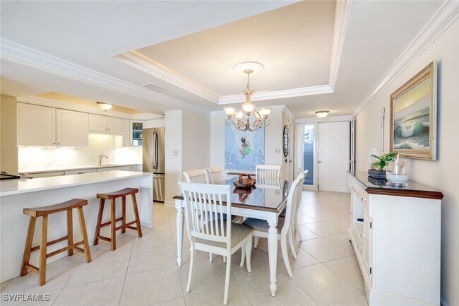 Building Photo - 3443 Gulf Shore Blvd N