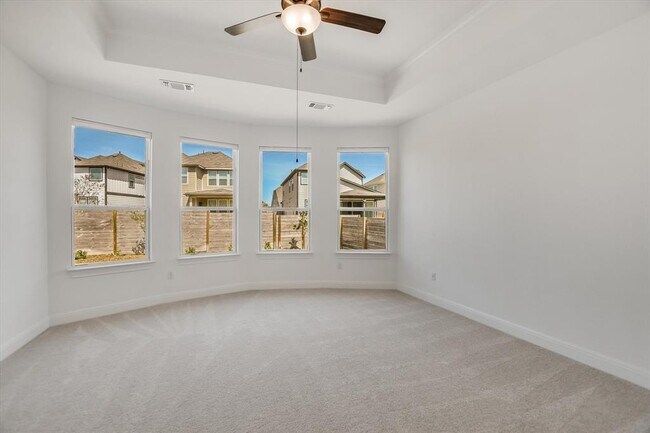 Building Photo - 217 Turnbuckle Bnd