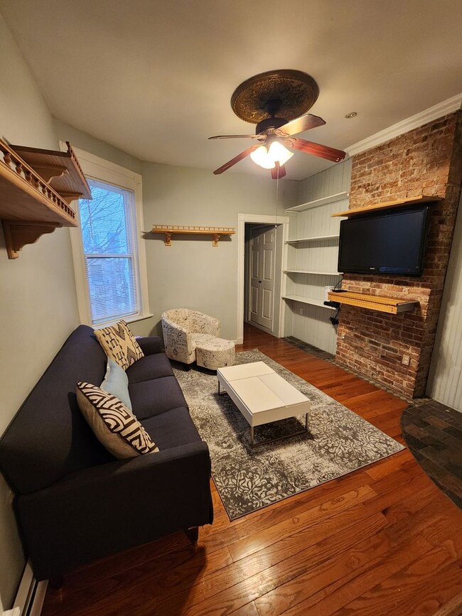 Primary Photo - 2 Bedroom Condo Apartment in Jersey City NJ