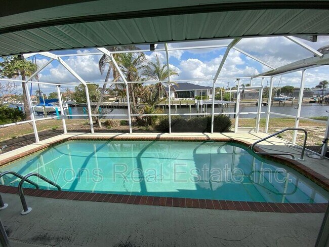 Building Photo - 174 Gulfview Rd