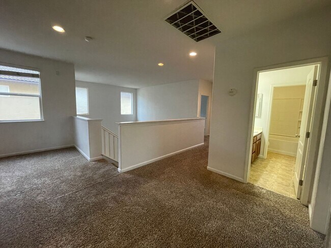 Building Photo - 1513 Sturm Dr