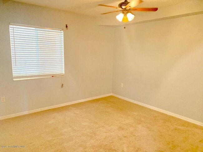 Building Photo - 1811 Jimmy Buffett Mem Hwy