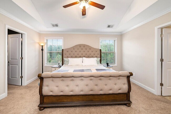 Building Photo - 575 Curlew Cir
