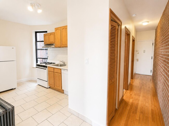 Floorplan - 122 La Salle Street