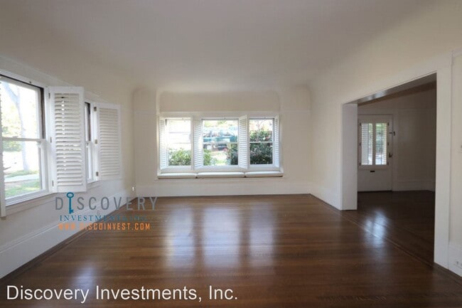 Building Photo - 4 br, 2.5 bath House - 532 Magnolia Avenue