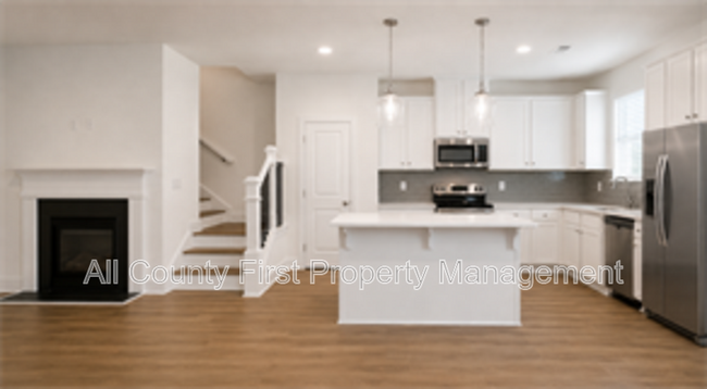 Building Photo - 5788 Calle Vis Dr