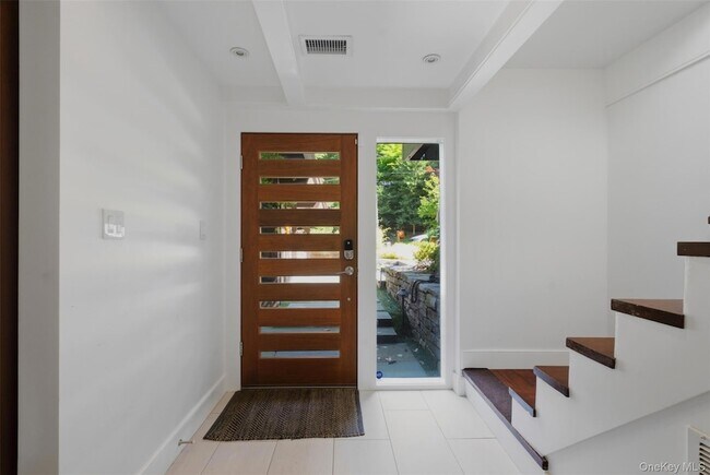 Building Photo - 28 Mallard Rise