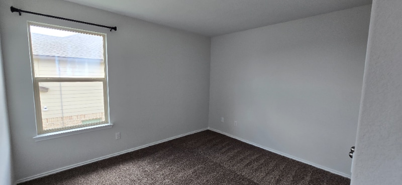 Building Photo - 11212 Raider Dr