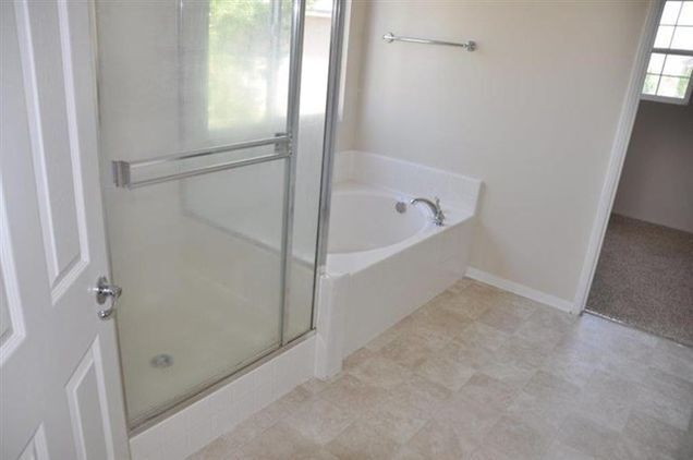 Building Photo - 14886 Shetland Ct