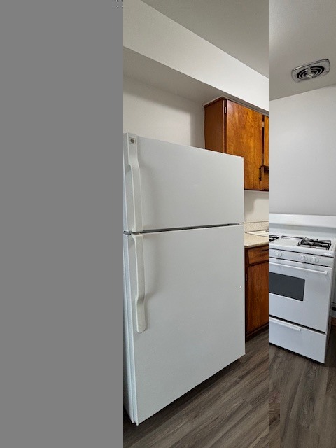 Building Photo - 4476 N 76th St