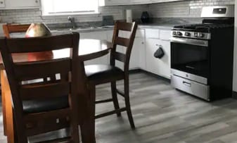 Building Photo - 11605 Beulah Ave