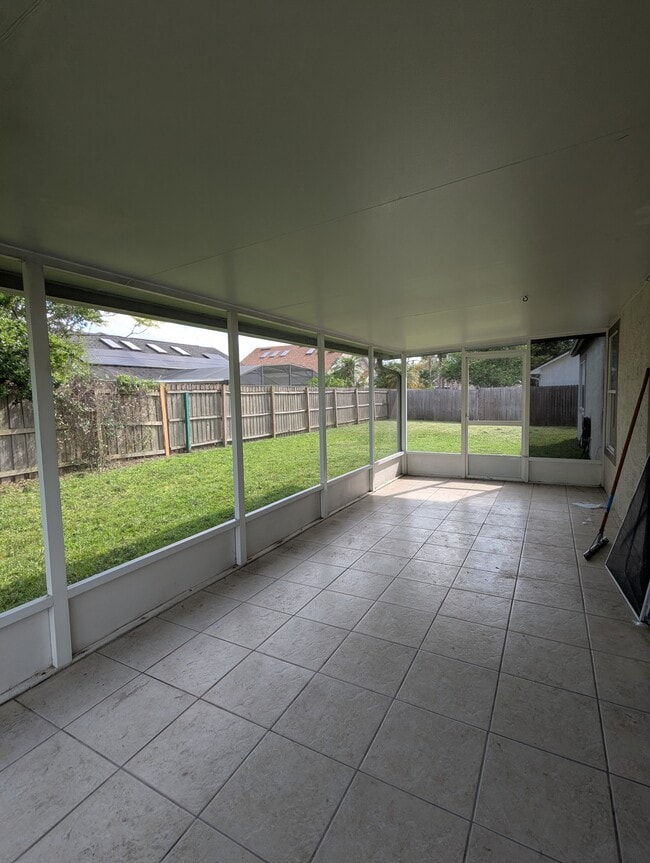 Building Photo - 861 Blackgum Ct