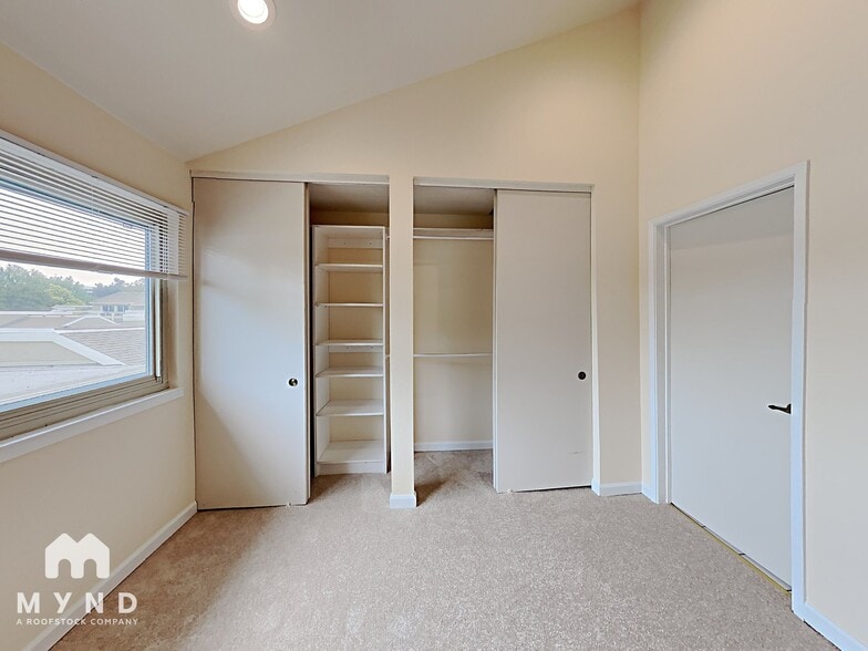 Building Photo - 4285 Dry Bed Ct