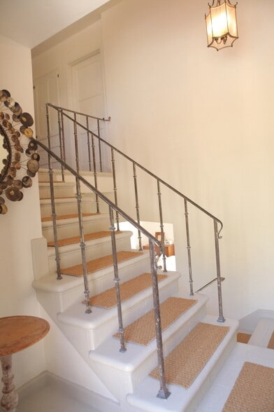 entry - 2415 Meadow Valley Ter