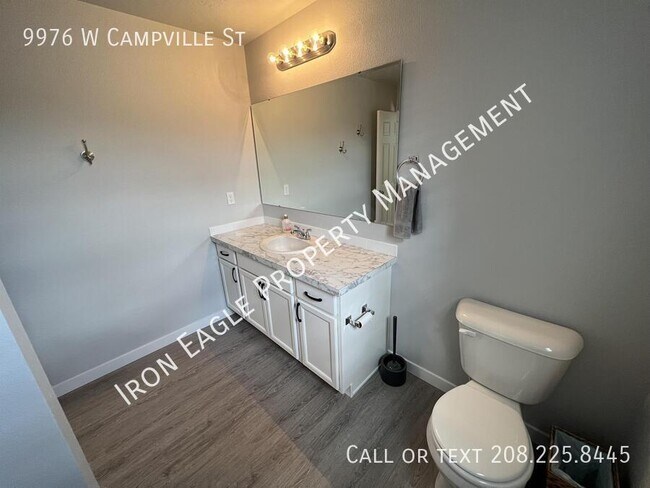 Building Photo - 9976 W Campville St