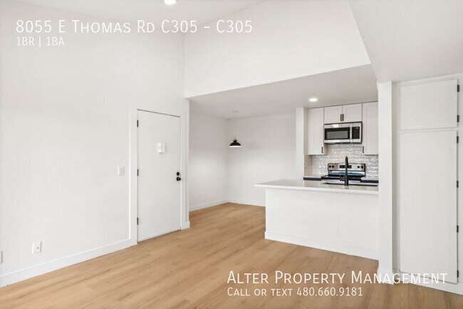 Building Photo - 8055 E Thomas Rd