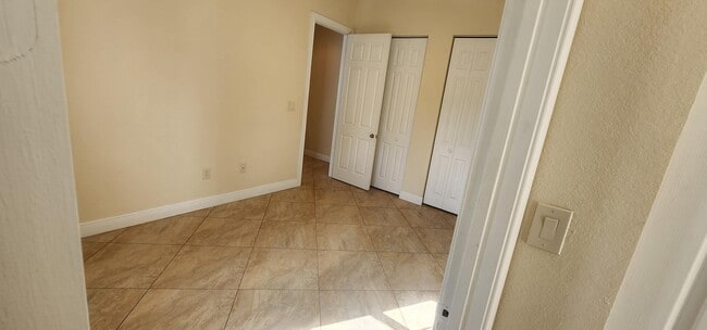 Building Photo - 12094 Citrus Grove Blvd