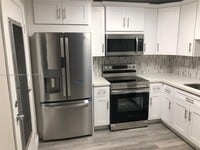 Building Photo - 5425 SW 77th Ct